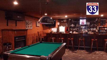 Cost-efficient CleanLeaf OX1100 removing cigarette smoke and odors in a small bar.