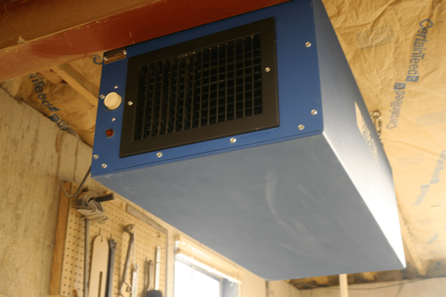 CleanLeaf OX1100 air filtration unit with straight-thru airflow for woodworking dust control.